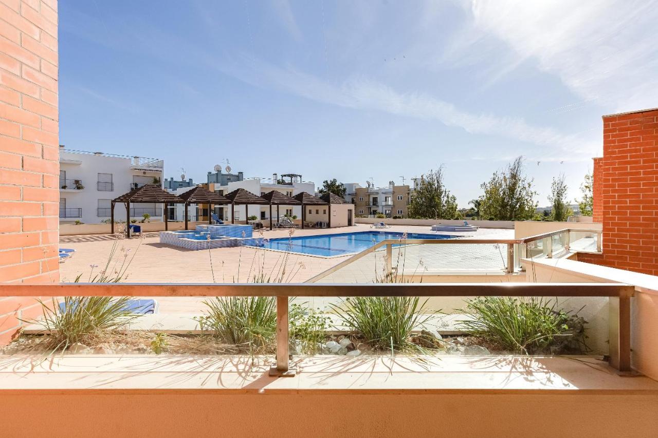 Arco-Iris Apartment ลากอส ภายนอก รูปภาพ